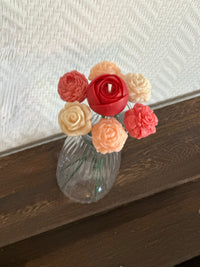 Vase + fleurs de cire parfumée